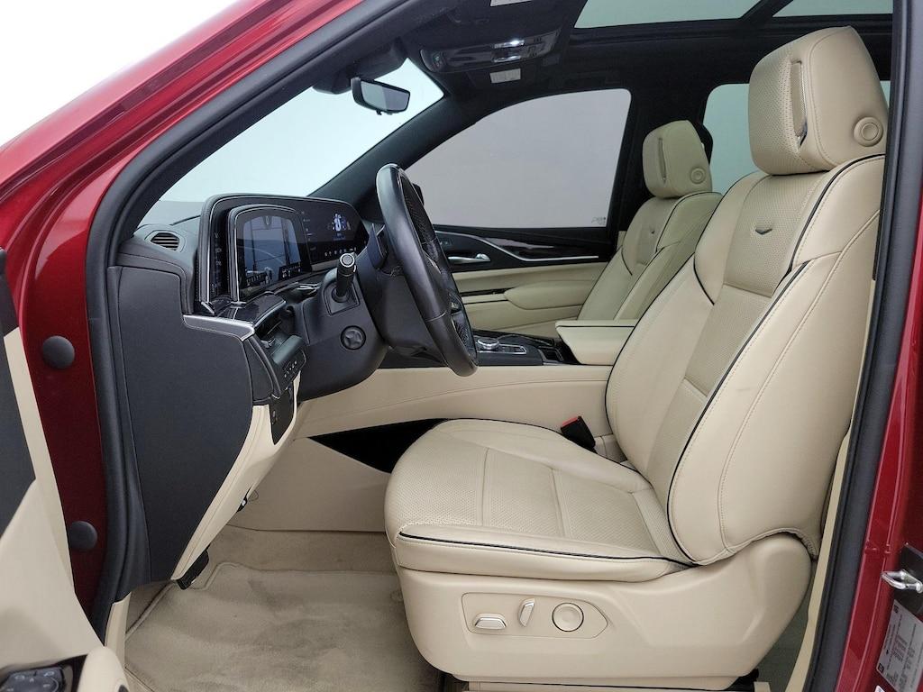 used 2022 Cadillac Escalade car, priced at $59,998