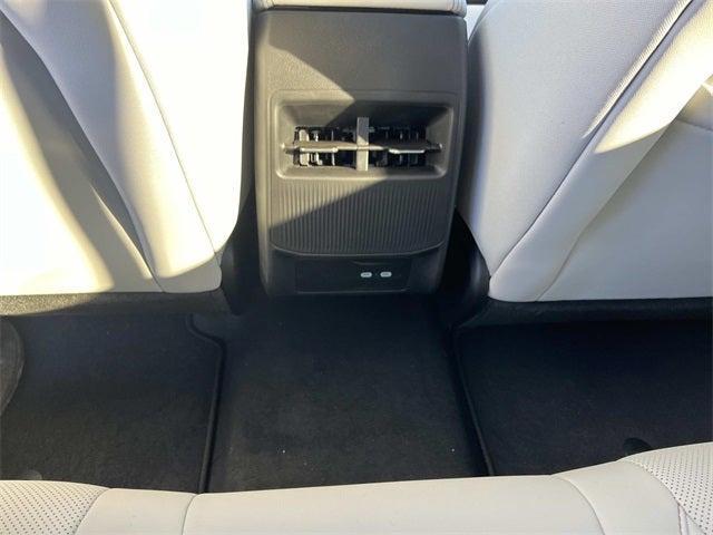 new 2026 Jeep Cherokee car, priced at $44,085