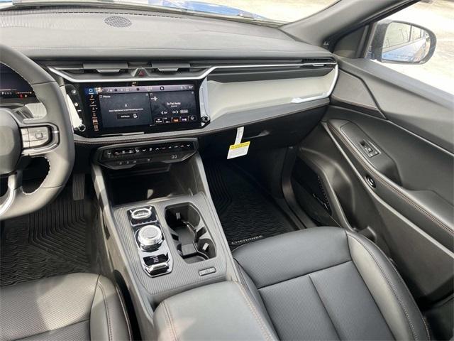 new 2026 Jeep Cherokee car, priced at $44,585