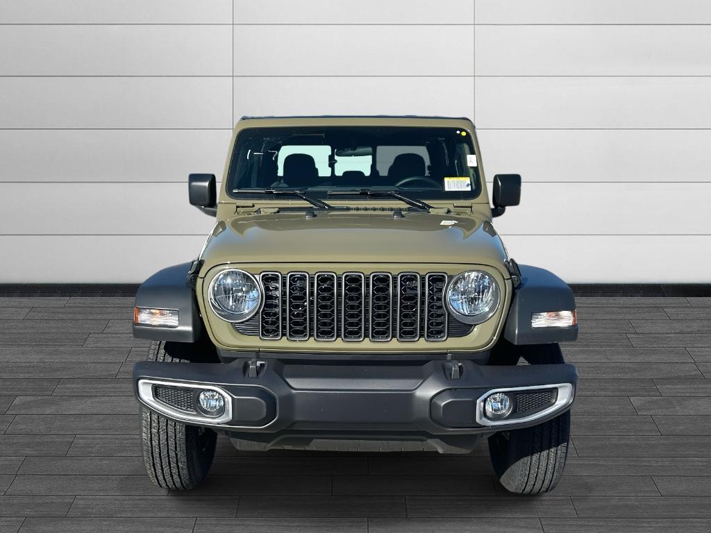 new 2026 Jeep Gladiator car, priced at $42,773