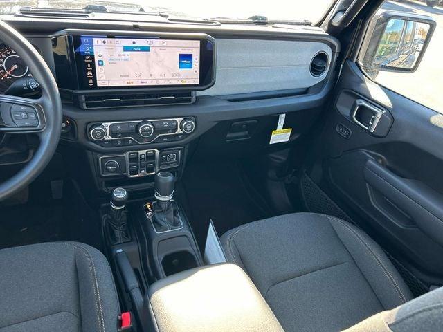 new 2026 Jeep Gladiator car, priced at $40,422