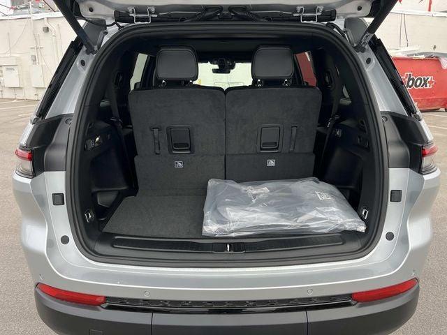 new 2025 Jeep Grand Cherokee L car, priced at $46,000