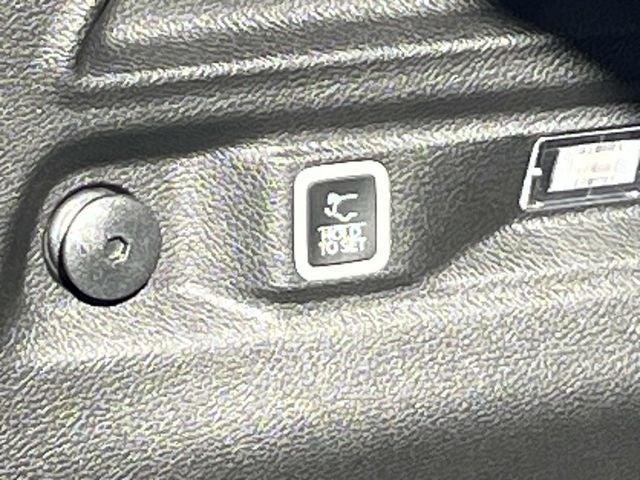 new 2026 Jeep Grand Wagoneer car, priced at $74,647