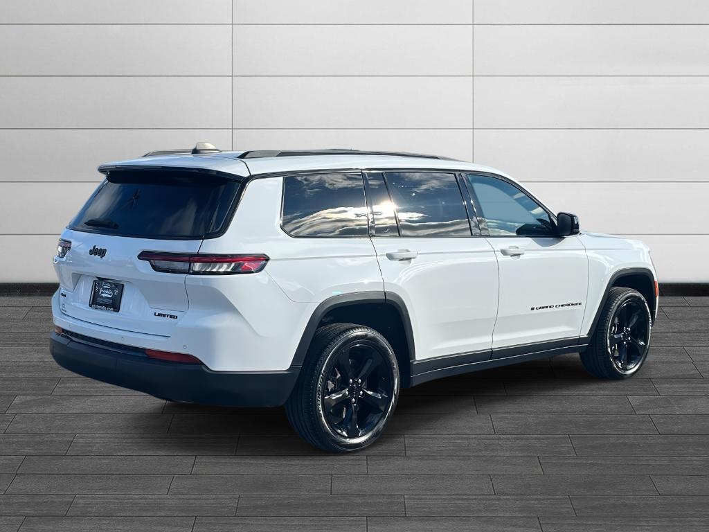 used 2024 Jeep Grand Cherokee L car, priced at $39,591