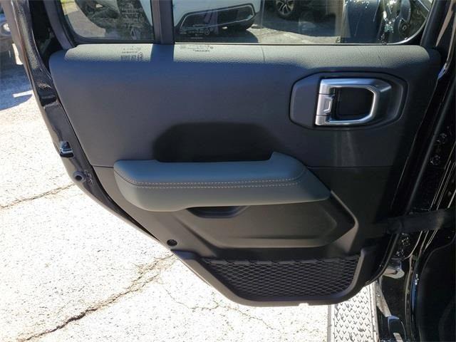 new 2025 Jeep Gladiator car, priced at $62,339