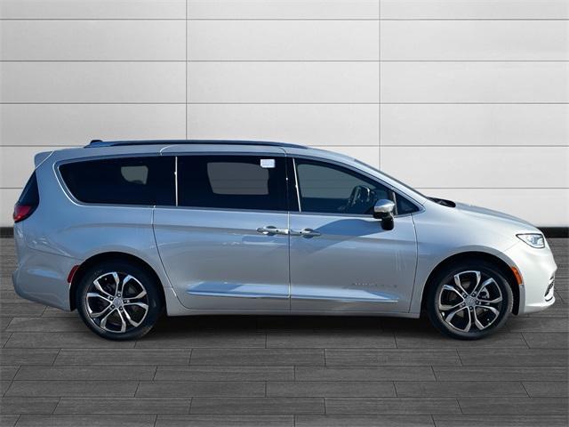 new 2026 Chrysler Pacifica car, priced at $53,422