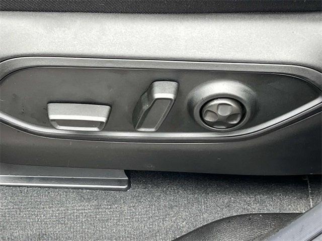 new 2025 Jeep Grand Cherokee L car, priced at $48,598