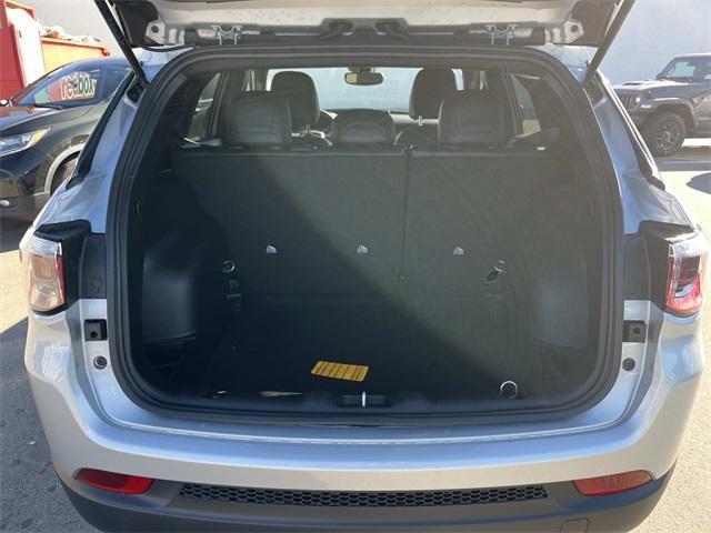 new 2026 Jeep Compass car, priced at $30,322