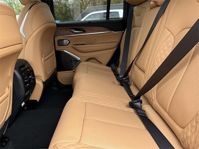 new 2025 Jeep Grand Cherokee car, priced at $62,089