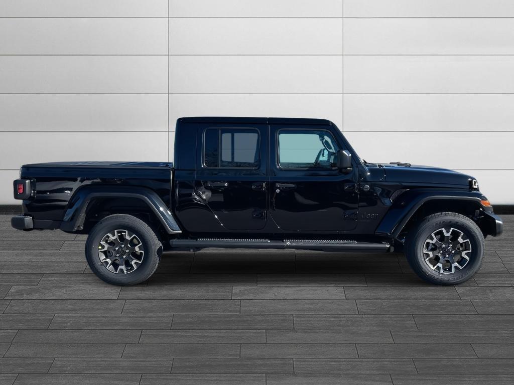 new 2026 Jeep Gladiator car, priced at $48,533