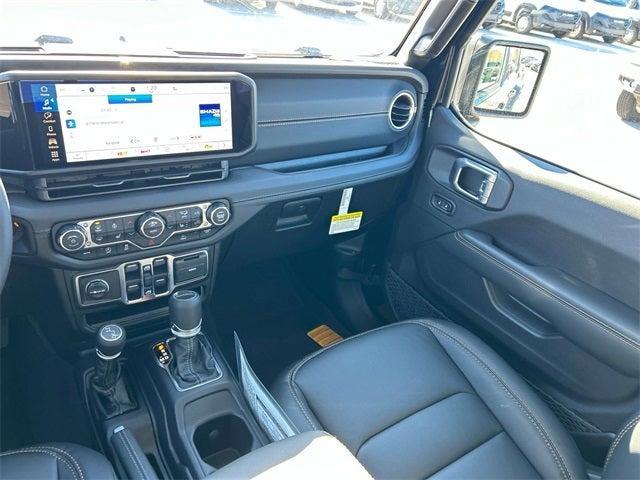 new 2026 Jeep Gladiator car, priced at $47,533