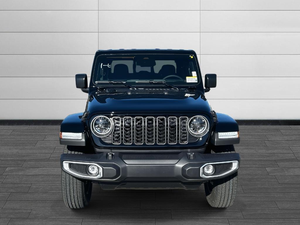 new 2026 Jeep Gladiator car, priced at $48,533