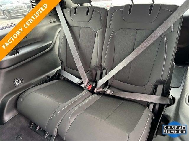 used 2025 Jeep Grand Cherokee L car, priced at $39,592