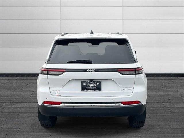 new 2025 Jeep Grand Cherokee car, priced at $39,396