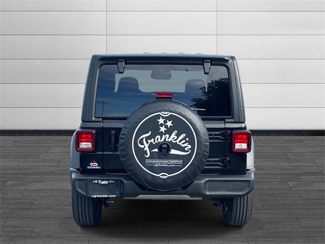 new 2026 Jeep Wrangler car, priced at $41,697