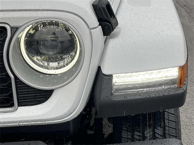 new 2026 Jeep Wrangler car, priced at $51,094