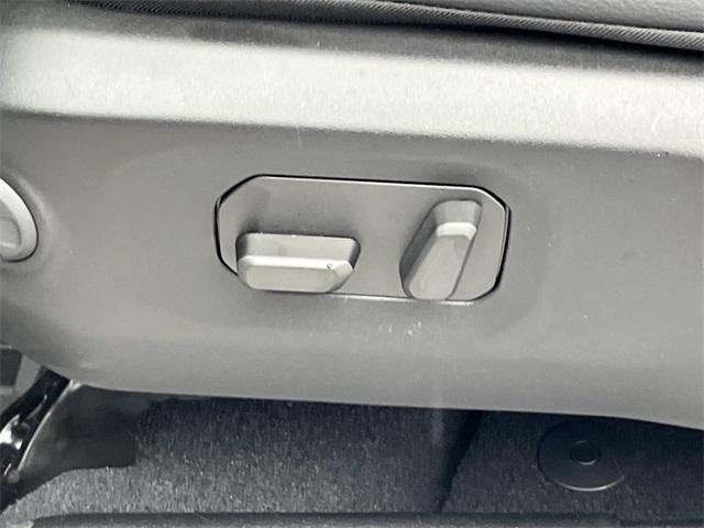 new 2026 Jeep Wrangler car, priced at $51,094