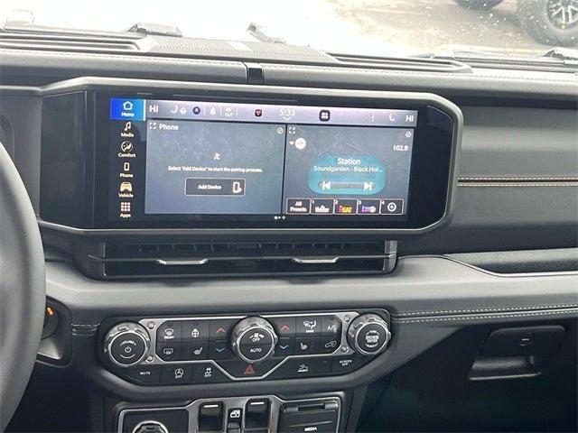 new 2026 Jeep Gladiator car, priced at $47,893