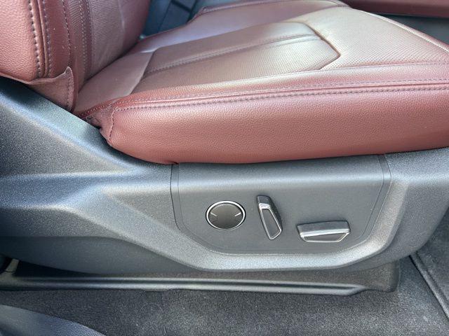 used 2023 Ford Expedition car, priced at $51,524