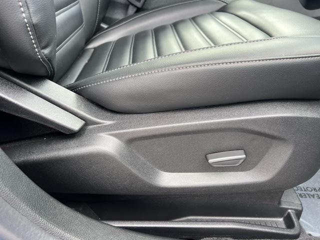 used 2024 Ford Edge car, priced at $25,640