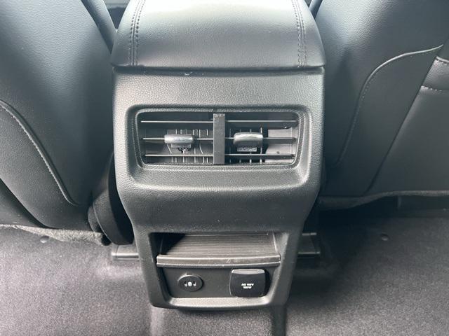 used 2024 Ford Edge car, priced at $25,640