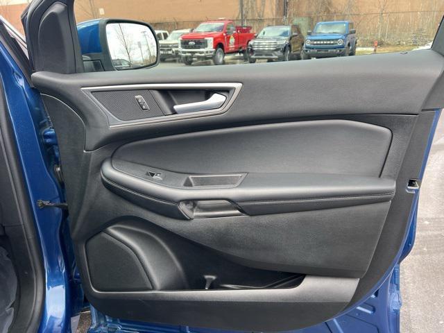 used 2024 Ford Edge car, priced at $25,640