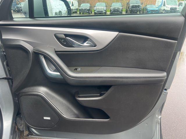 used 2024 Chevrolet Blazer car, priced at $30,412