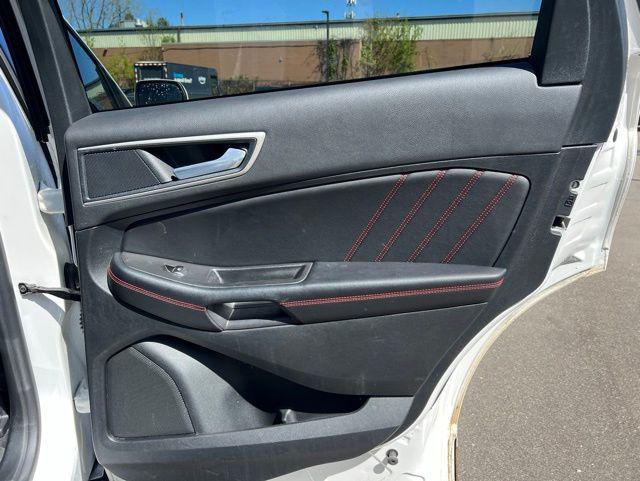 used 2024 Ford Edge car, priced at $26,489
