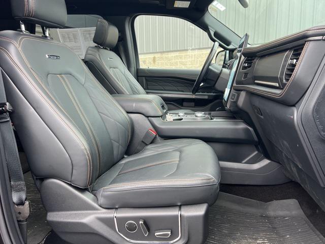 used 2023 Ford Expedition car, priced at $53,942