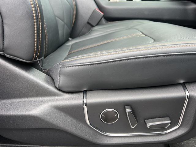 used 2023 Ford Expedition car, priced at $53,942