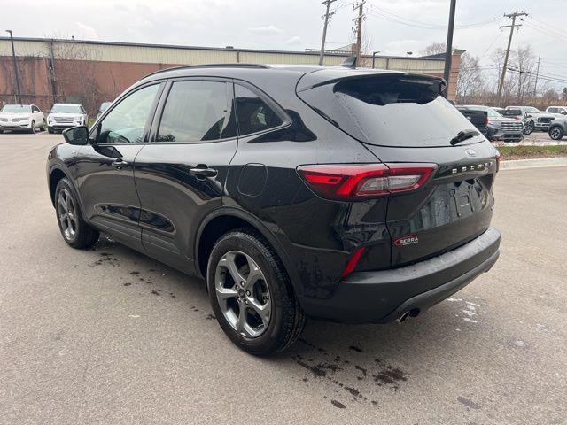 used 2025 Ford Escape car, priced at $25,481