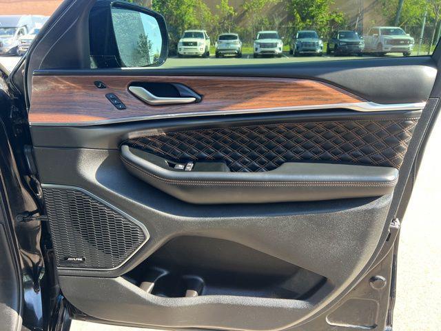 used 2023 Jeep Grand Cherokee car, priced at $40,728