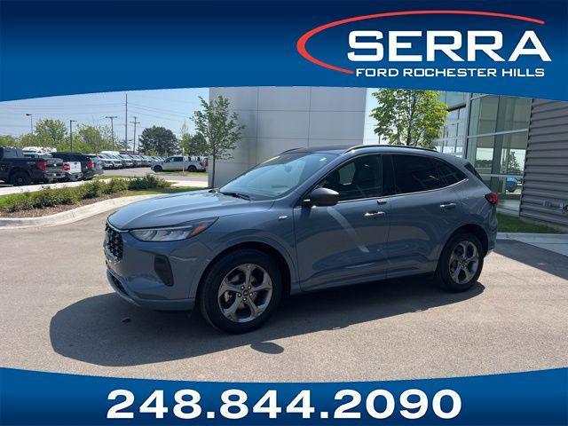 used 2023 Ford Escape car, priced at $22,421