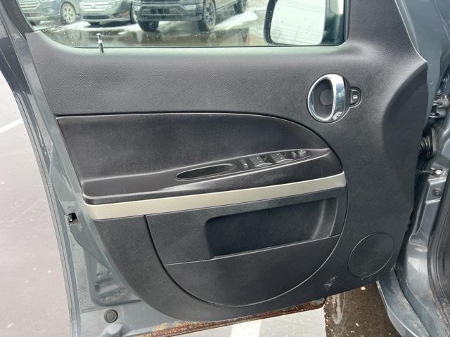 used 2009 Chevrolet HHR car, priced at $3,904