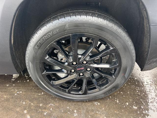 used 2023 GMC Terrain car, priced at $20,902
