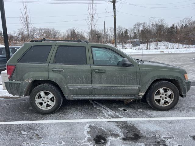 used 2007 Jeep Grand Cherokee car, priced at $3,989