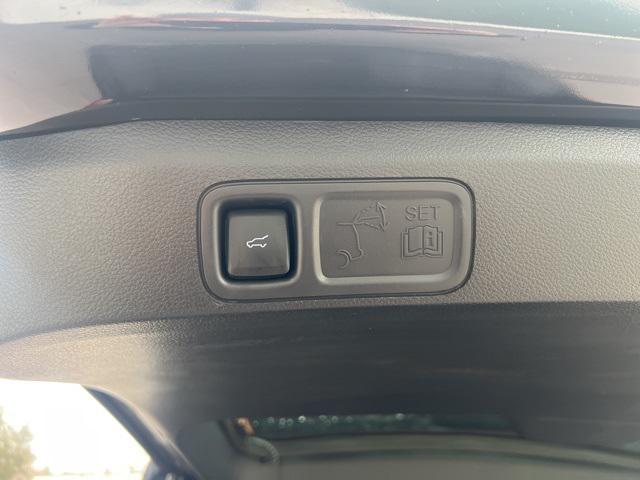 used 2024 Ford Expedition car, priced at $67,575