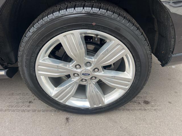 used 2024 Ford Expedition car, priced at $67,575