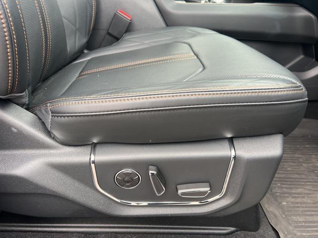 used 2024 Ford Expedition car, priced at $67,575