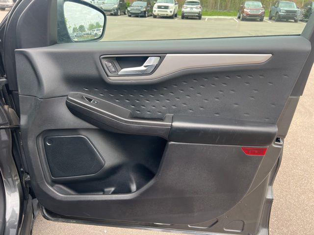 used 2020 Ford Escape car, priced at $12,827