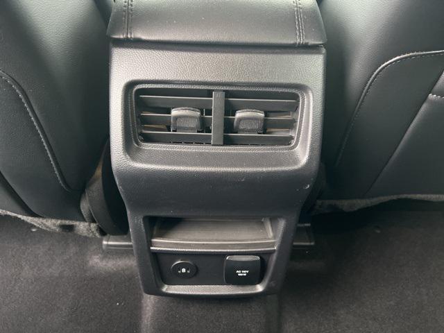 used 2023 Ford Edge car, priced at $25,452