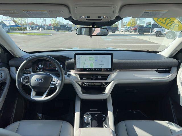 used 2025 Ford Explorer car, priced at $38,395