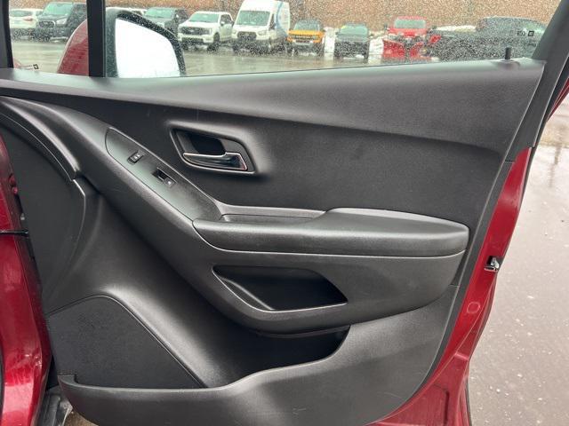 used 2022 Chevrolet Trax car, priced at $16,294