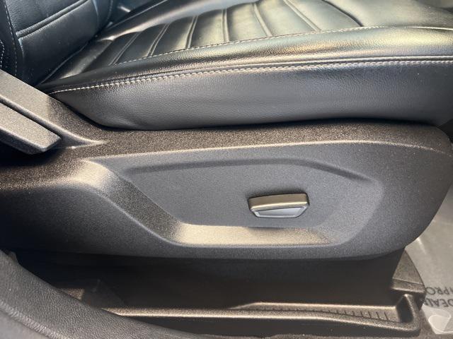 used 2022 Ford Edge car, priced at $22,925