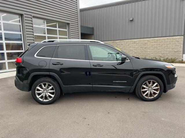 used 2017 Jeep Cherokee car, priced at $11,825
