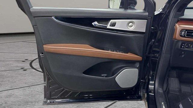 used 2023 Lincoln Nautilus car, priced at $39,850