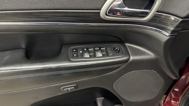 used 2019 Jeep Grand Cherokee car, priced at $13,736
