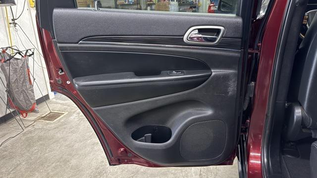 used 2019 Jeep Grand Cherokee car, priced at $13,736