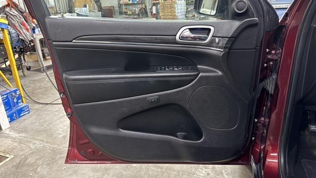 used 2019 Jeep Grand Cherokee car, priced at $13,736