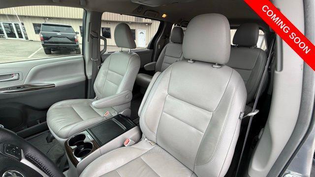 used 2017 Toyota Sienna car